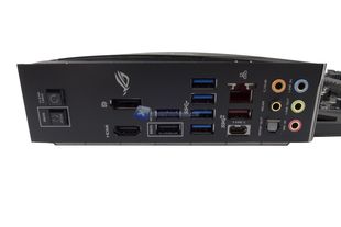 ASUS ROG Maximus X Hero 25