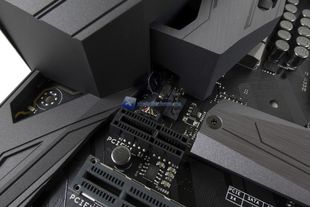 ASUS ROG Maximus X Hero 28