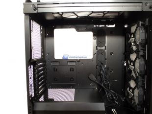 Corsair-Crystal-570X-RGB-28