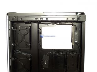 Corsair-Crystal-570X-RGB-34
