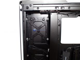 Corsair-Crystal-570X-RGB-36
